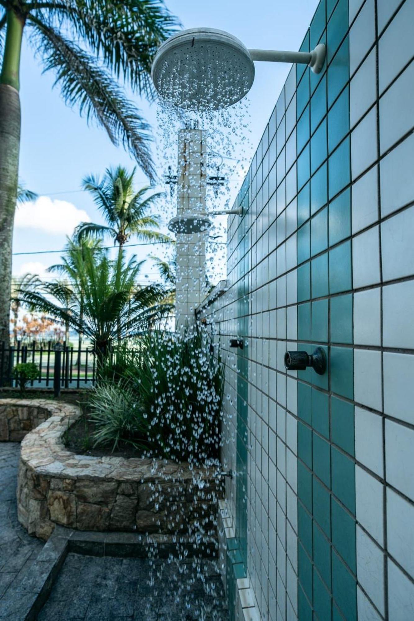 פראייה גראנדה Frente Vista Mar Com Varanda Wi Fi 300Mbps E 10M Da Praia Da Tupi - Estacionamento Gratuito מראה חיצוני תמונה